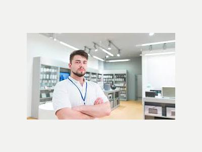  Empresa solicita vendedor 